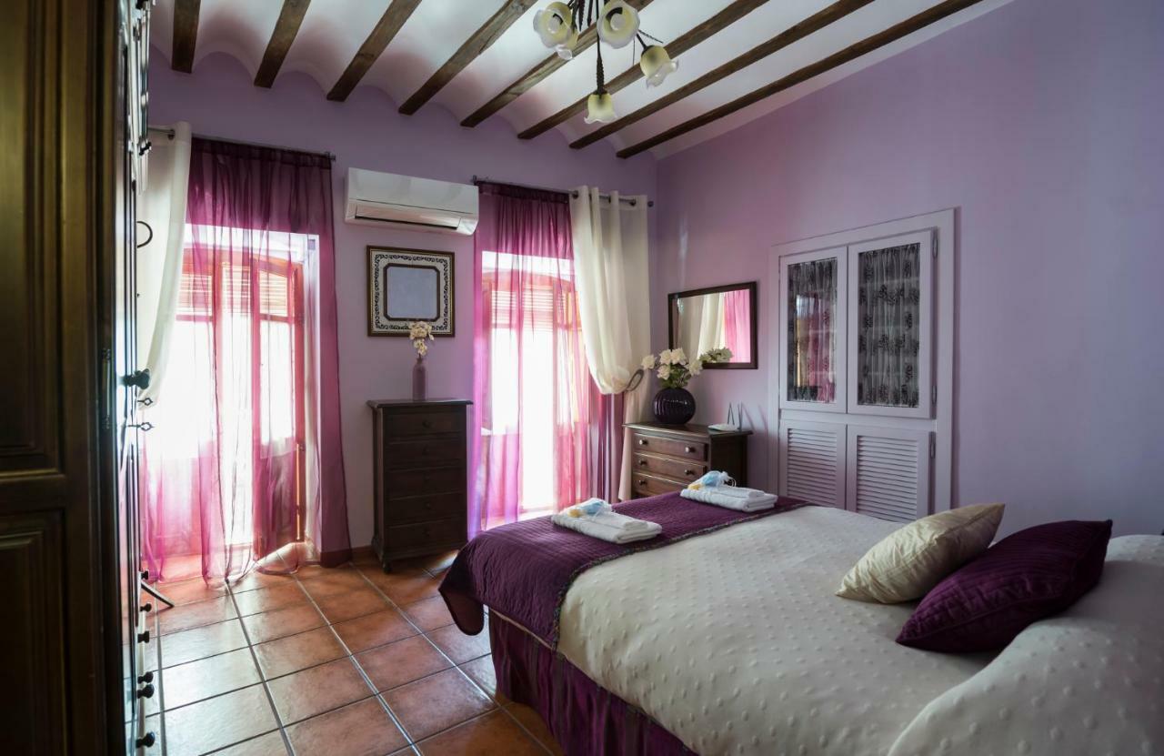 Casa Las Cadenas Убеда Экстерьер фото